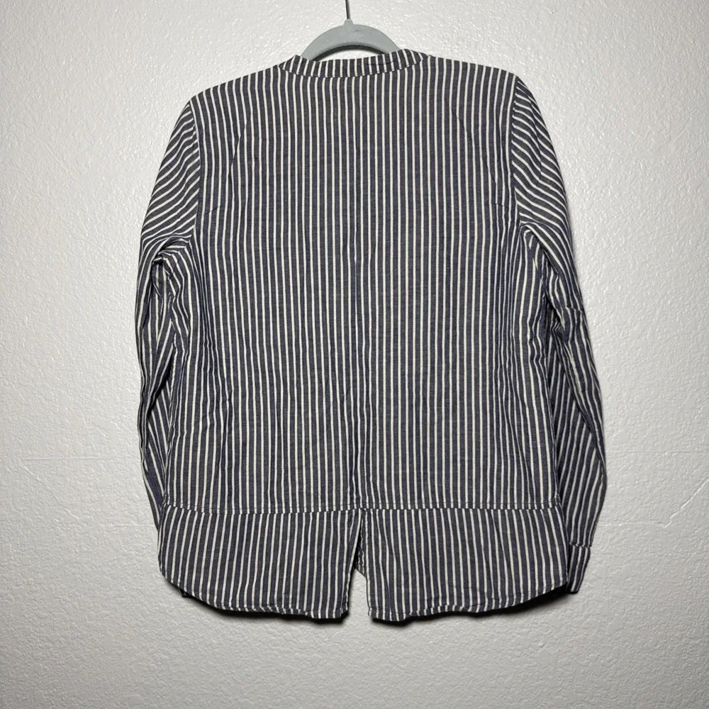 Sundance Dylan Striped‎ Split Back Button Down Top M Blue Cotton Nautical